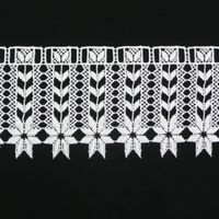 28548-Borte--Spitzenborte--weiss--Herzen--Blumen--u.jpg Häkel Scheibengardine Spitzenborte weiß Herzen Blumen Meterware 18cm