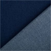 Stretch-Jeansstoff in tiefem Indigo-Blau, washed-Optik mit feiner Struktur, klassisch für Bekleidung und vielseitig kombinierbar - mit Rueckseite