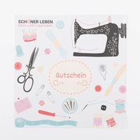 35160-SCHoeNER-LEBEN--Gutschein-als-beschriftete-Karte-IMG-KW24-010.jpg SCHÖNER LEBEN. Gutschein für den Onlineshop mit Nähmaschine und Kurzwaren