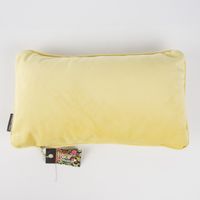 44905-Schoener-Leben-Samtkissen-mit-Kederumrandung-.jpg SCHÖNER LEBEN. Samtkissen gelb 30x50cm