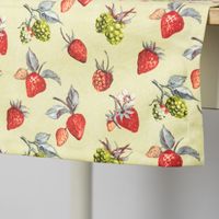47911-Schoener-Leben-Tischlaeufer-Erdbeeren-Bromb_2.jpg Schöner Leben Tischläufer Erdbeeren Brombeeren grün rot 40x160cm