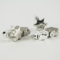 48819-Weihnachtskugeln-Christbaumkugeln-Sternanha_2.jpg Weihnachtskugeln Christbaumkugeln Sternanhänger 6Stk silberfarbig Ø6cm