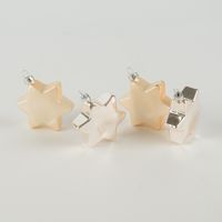 48823-Weihnachtskugeln-Christbaumkugeln-Sternanha_1.jpg Weihnachtskugeln Christbaumkugeln Sternanhänger 4Stk gold-silberfarbig Ø8cm