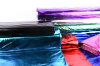 50248-Metallic-Stoff-mit-Stretch-silberfarbig-1-5_3.jpg Metallic-Stoff Foliendruck mit Stretch silberfarbig 1.5m Breite