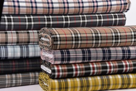 Schottenkaro Stoff Tartan Schwarz – Meterware, 150cm Breit, 70% Polyester 30% Viskose