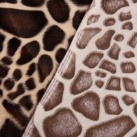 55929-Fellimitat-Webpelz-Kunstfell-Giraffe-beige-_4.jpg Velours Fellimitat Kunstfell Giraffe beige braun 1.5m Breite