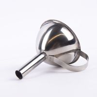 56055-Trichter-Metall-silberfarbig-9x11-5x12cm_2.jpg Trichter Metall silberfarbig 9x11.5x12cm