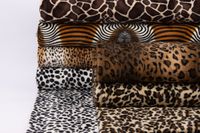 56072-Fellimitat-Webpelz-Kunstfell-Leopard-braun-_6.jpg Velours Fellimitat Kunstfell Leopard braun Töne 1.5m Breite