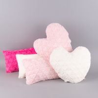 56815-Magma-Deko-Kissen-Fluffy-Herzform-mit-Herzen-rosa-40x35cm-KW5-55054Capture0002.jpg Magma Deko Kissen Fluffy Herzform mit Herzen rosa 40x35cm