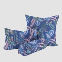 57077-SCHoeNER-LEBEN--Kissenhuelle-Dschungelpflanzen-blau-gruen-rosa-verschiedene-Groessen-57077-SCHoeNER-LEBEN--Kissenhuelle-Dschungelpflanzen-blau-gruen-rosa-KW5-55151Capture0064-Kissen.jpg SCHÖNER LEBEN. Kissenhülle Dschungelpflanzen blau grün rosa