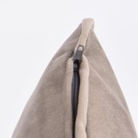59437-SCHoeNER-LEBEN--Samtkissen-mit-Kederumrandung-und-Federfuellung-taupe-30x50cm-KW26-70899Capture0010.jpg SCHÖNER LEBEN. Samtkissen mit Keder taupe 30x50cm