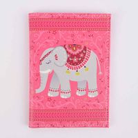 59555-Sass-und-Belle-Reisepassetui-Elefant-Mandala-pink-grau-10-5x14cm-KW26-70526Capture0016.jpg Sass & Belle Reisepassetui Elefant Mandala pink grau 10.5x14cm