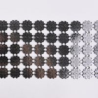 60419-Band-Kunststoff-grosse-Blumen-schwarz-silber-Breite--10-5cm-KW31-74228Capture0114.jpg 60419-Band-Kunststoff-grosse-Blumen-schwarz-silber-Breite--10-5cm-KW31-74228Capture0114.jpg