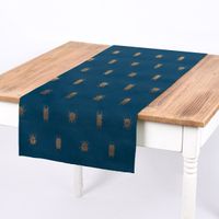 SCHÖNER LEBEN. Tischläufer Käfer blau gold metallic 40x160cm