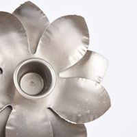 63268-Kerzenhalter-Blume-fuer-Stabkerzen-Metall-silberfarben-12cm-KW50-88925Capture0054.jpg Kerzenhalter Blume für Stabkerzen Metall silberfarben 12cm