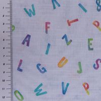 Stores Bleiband Alphabet Buchstaben weiß bunt raumhoch 300cm