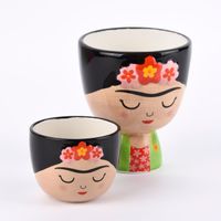 69641-Sass-und-Belle-mini-Pflanztopf-Frida-Kahlo---9x7cmm-KW38-119601Capture0014.jpg Sass & Belle mini Pflanztopf Frida Kahlo® 9x7cmm