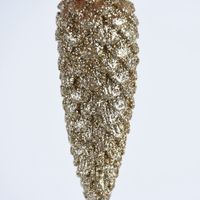 Rico Design Dekohänger Zapfen groß Kunststoff goldfarben 3x8.5cm