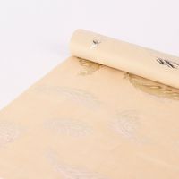 Deko-Samtstoff Samtband Tischband mit Goldprint Federn oder Ginkgo creme 28x150cm