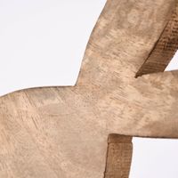 Osterhase Holzhase aus Mangoholz naturbraun 19x25x2cm