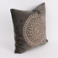 Samt Kissen PRESTON Ornament Stickerei hellgrau 45x45cm