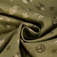 Baumwollstoff Popeline Militär Sterne Abzeichen grün beige 1.5m Breite