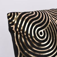 Temerity Jones Deko Kissen Samtoptik schwarz gold 45x45cm div. Designs