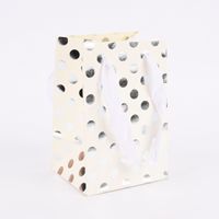 Rico Design Geschenktüte klein Punkte 18x11.5x10cm verschiedene Farben