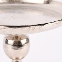 Deko Teller auf Fuß strukturiert Aluminium silberfarbig 49x27.5cm
