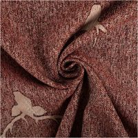 Hochwertiger Jacquard-Dekostoff im Landhausstil mit rotbraunem Hirschkopf-Motiv. Der 1,40 m breite Wendestoff eignet sich ideal für rustikale Gardinen, Kissen oder Tischwäsche und schafft eine gemütliche Atmosphäre - kunstvoll eingedreht in Falten hell