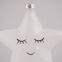 77454-Sass-und-Belle-Dekohaenger-Stern-mit-Gesicht-Sweet-Dreams-Glas-weiss-9-5x9-5cm-KW49-2021-172302Capture0013.jpg Sass & Belle Dekohänger Stern mit Gesicht Sweet Dreams Glas weiß 9.5x9.5cm