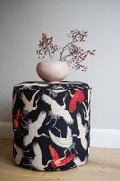 Dekostoff GobelPremium Cranebird Paradise Kraniche schwarz beige rot 1