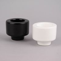 Rico Design Kerzenhalter für Stabkerzen und Teelichter Porzellan glänzend weiß 6x7.5cm