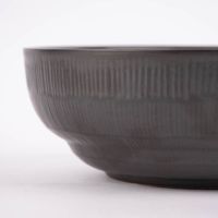 Schale Bowl mit gewelltem Rand reactive glaze reaktive Glasur schwarz 17.5x6.5cm
