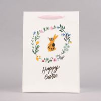 Rico Design Geschenktüte mittel Happy Easter Osterhase Blumenkranz weiß bunt 18x26x12cm