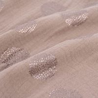 79212-Rico-Design-Bekleidungsstoff-Krinkel-Musselin-Stoffabschnitt-Kirschblueten-taupe-metallic-taupe-50x130cm-KW12-2022-186643Capture0045.jpg Rico Design Bekleidungsstoff Krinkel MusselKirschblüten taupe metalli