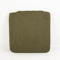 Das hochwertige Stuhlkissen Sitzkissen NORWEGEN moosgrün meliert 40x40x3cm besticht durch seine melierte Optik für gemütliche, robuste und stilvolle Akzente in Ihrem Zuhause - Vollansicht