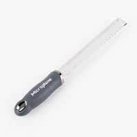 80360-Microplane-Premium-Zester-Reibe-fein-Urban-Colors-versch--Farben-32-5x3-5cm-KW28-2022-193385Capture0024.jpg Microplane Premium Zester Reibe fein Urban Colors versch. Farben 32.5x3.5cm