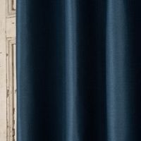 Ösengardine Chevron feine Zickzacklinien abdunkelnd marineblau schwarz 140x260cm