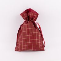Rico Design Geschenktasche kariert bordeaux goldfarbig 30x45cm