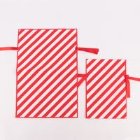 Rico Design Geschenktasche Streifen rot weiß 30x45cm