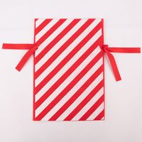 Rico Design Geschenktasche Streifen rot weiß 20x30cm