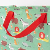XXL Shopper Tierpark aus recyceltem Material grün bunt 55x48x28cm