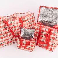 81685-Sortiertasche-Retro-Apfel-aus-recycelten-Material-cremeweiss-rot-rosa-75x29x35cm-KW43-2022-204031Capture0001.jpg Sortiertasche Retro Apfel aus recycelten Material cremeweiß rot rosa 75x29x35cm