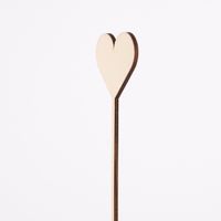 81757-Rico-Design-Holzstecker-Herz-natur-24-5x5-5cm--KW42-2022-202940Capture0009.jpg Rico Design Holzstecker Herz natur 24.5x5.5cm