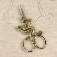 82157-Handarbeitsschere-Drachen-Metall-goldfarbig-11-5cm-schere-drache-115x5cm--1-.jpg Handarbeitsschere Drachen Metall goldfarbig 11.5cm