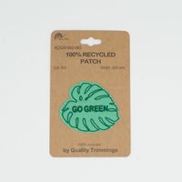 82286-Applikation-Buegelbild-Recycle-Herz-aus-recycelten-PET-Flaschen-45x50mm--HxB--XQS20V002-065-1440-1440.jpg Applikation Bügelbild Go Green Blatt aus recycelten PET-Flaschen 46x55mm (HxB)