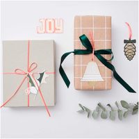 82478-Rico-Design-Geschenkanhaenger-I-love-Christmas-8-Stueck-verschiedene-Designs-300493-aw-1.jpg Rico Design Geschenkanhänger I love Christmas 8 Stück verschiedene Designs