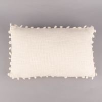 Deko Kissen einfarbig strukturiert mit Pompons ecru 30x50cm