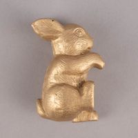 83117-uebertopf-mit-Hase-Zement-weiss-goldfarbig-14x19cm---KW6-2023-210566Capture0024.jpg Übertopf mit Hase Zement weiß goldfarbig 14x19cm